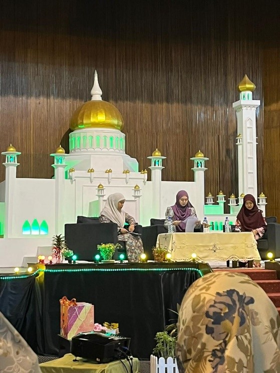 Pic2.jpg (559×745)