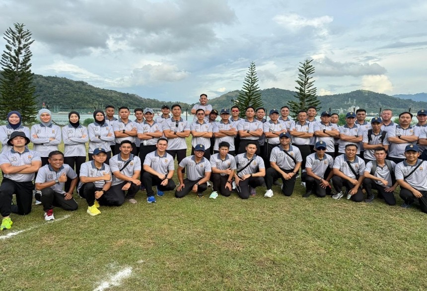 hornbill4.jpg (860×586)