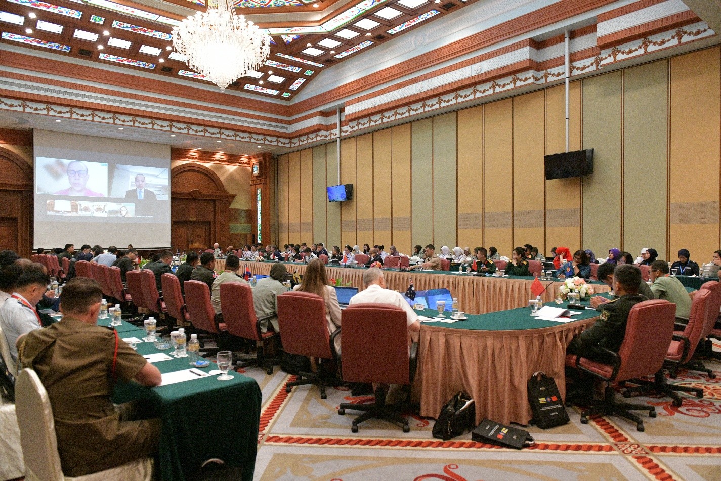 wps4.jpg (1425×951)