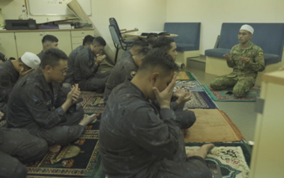 THE RELIGIOUS FIELD ASSISTANT OF THE ROYAL BRUNEI ARMED FORCES RELIGIOUS DIRECTORATE (JAMA’AT) COMPLETED THE LONG MARITIME DEPLOYMENT WITH KDB DARULAMAN AND KDB SYAFA’AT FOLLOWING THE EXERCISE HELANG LAUT SERIES 21B IN 2024 IN SURABAYA, REPUBLIC OF INDONE